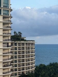 Khách sạn 5 sao Phạm Văn Đồng view biển: Voco Scenia Bay Nha Trang có gì đặc biệt? - thông tin du lịch phú quốc