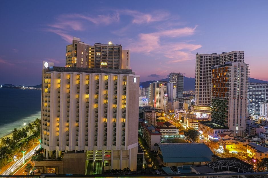 So sánh Top khách sạn 5 sao Trần Phú view biển và lựa chọn 4 sao giá tốt tại Nha Trang