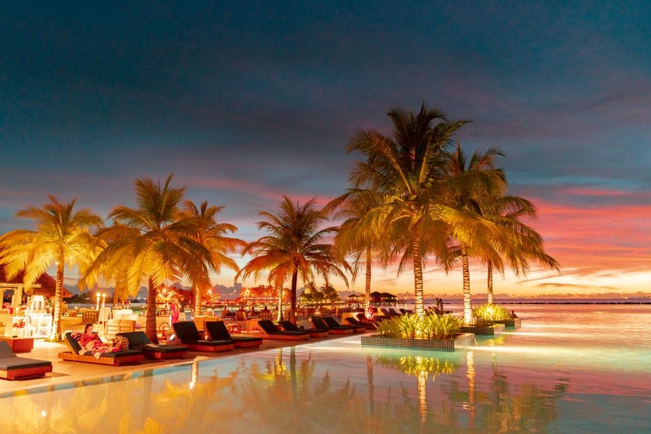 Top Resort 5 sao Bắc Đảo có hồ bơi vô cực và kinh nghiệm nghỉ dưỡng sang trọng